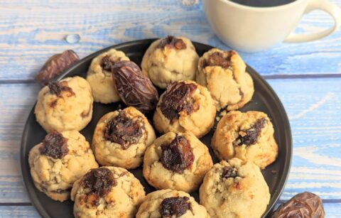 Ma'amoul date filled cookies