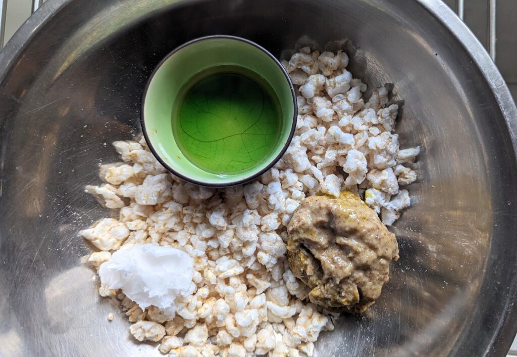 Crispy Sweet Rice Balls - Kind Cooking